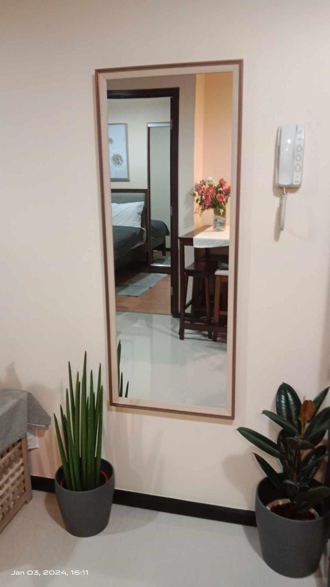 Apartment Bliss By Zen Residences At The Radiance Bay Manila